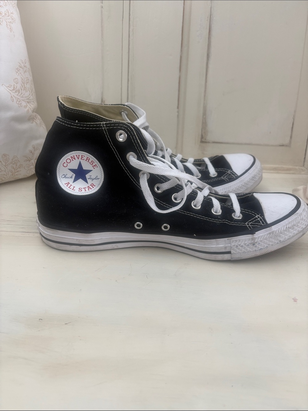 Converse High Tops - Picture 2 of 9